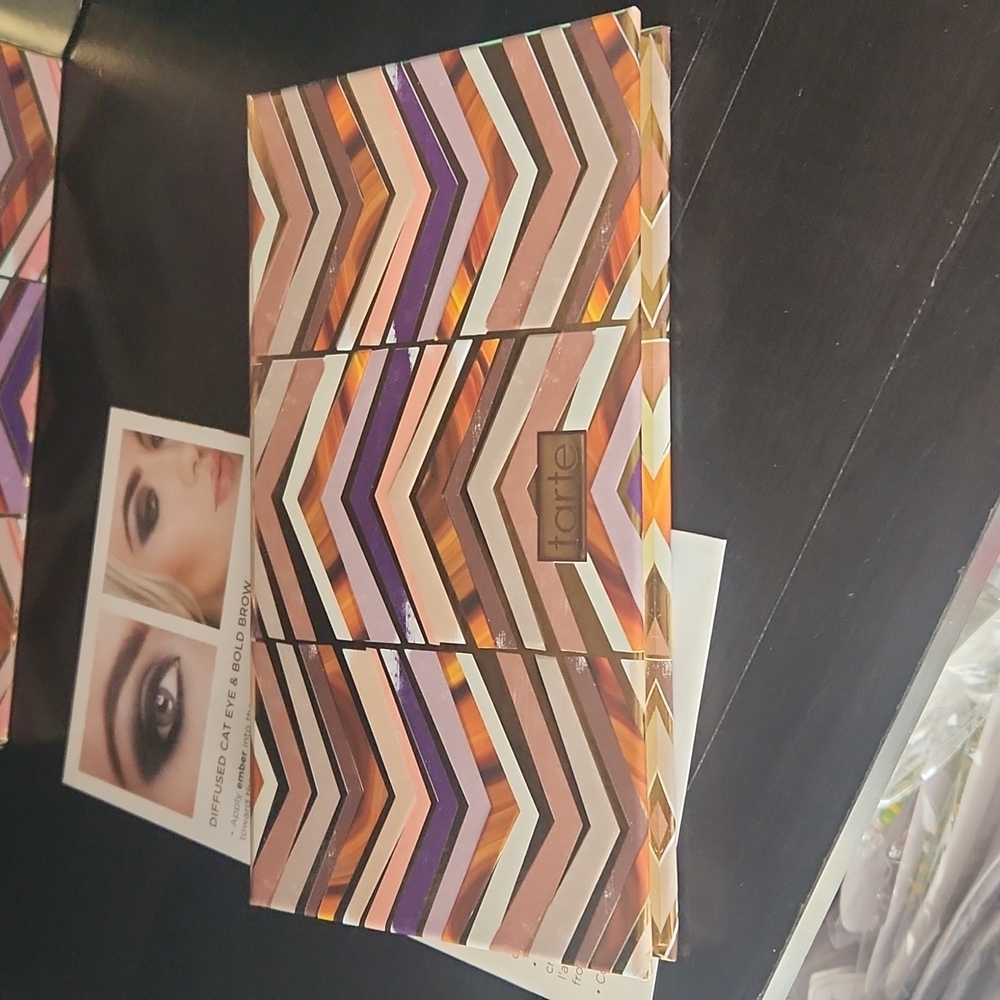 Tarte face shaping palette - Picture 4 of 8